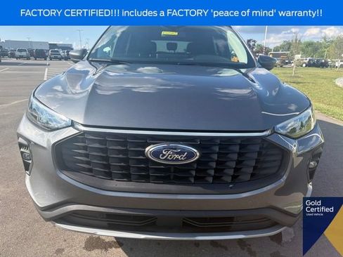 Used 2025 Ford Escape Platinum AWD/4WD image 4
