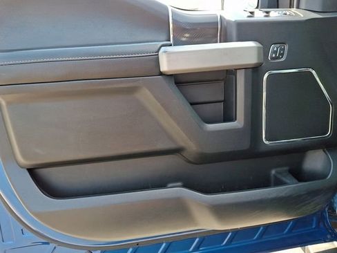 Used 2018 Ford F150 Lariat w/ Equipment Group 502A Luxury image 14