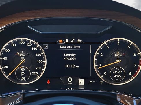 Used 2024 Bentley Continental GT AWD/4WD image 23