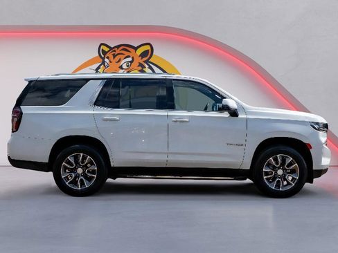 Used 2022 Chevrolet Tahoe LT w/ LT Signature Package image 4