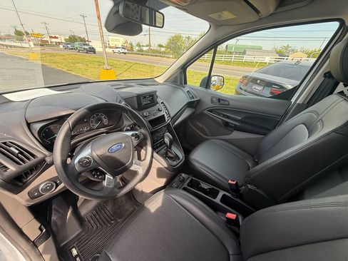 Used 2023 Ford Transit Connect XL image 14