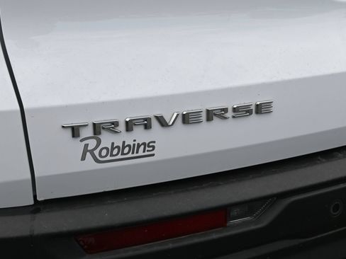 Used 2024 Chevrolet Traverse LS FWD image 23