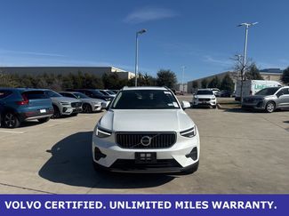 Certified 2025 Volvo XC40 B5 Core video 2