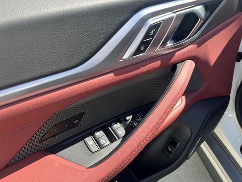 Used 2025 BMW i4 eDrive40 w/ Premium Package image 19