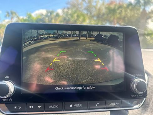 Used 2022 Nissan Sentra SV w/ All-Weather Package image 22