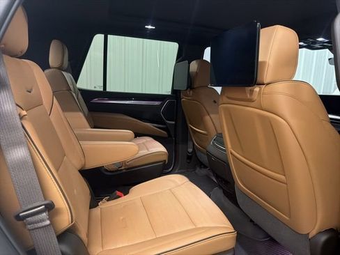 Used 2025 Cadillac Escalade Premium Luxury w/ Touring Package AWD/4WD image 29