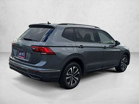 Used 2022 Volkswagen Tiguan S FWD image 4