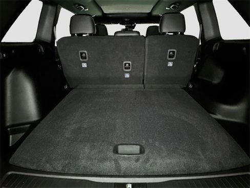 New 2025 Jeep Grand Cherokee Limited w/ Trailer Tow Package image 30