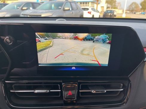 Used 2024 Chevrolet TrailBlazer RS w/ Convenience Package image 24