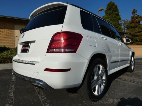 Used 2015 Mercedes-Benz GLK 350 2WD image 8
