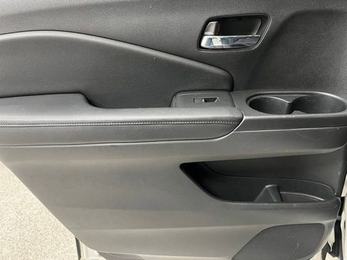 Used 2017 Honda Pilot Touring image 44