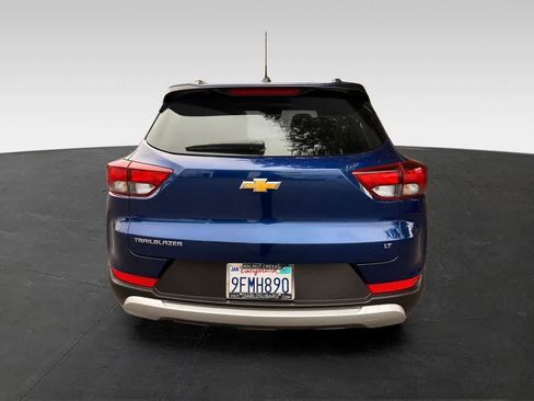 Used 2023 Chevrolet TrailBlazer LT FWD image 5