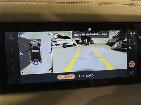 Used 2024 Land Rover Defender 110 X-Dynamic SE image 26