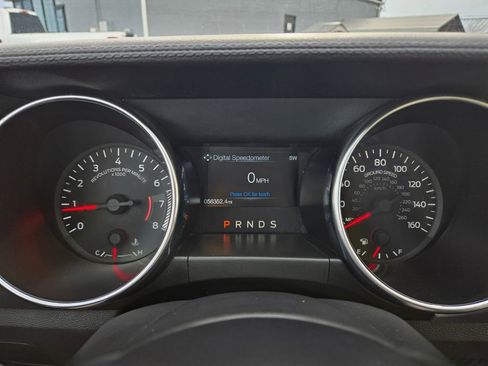 Used 2018 Ford Mustang Premium image 25