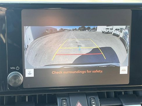 Used 2023 Toyota RAV4 XLE Premium image 24