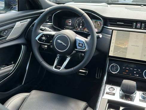 New 2024 Jaguar XF R-Dynamic SE image 25