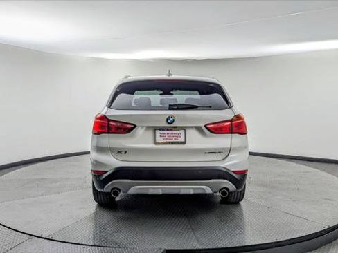 Used 2019 BMW X1 sDrive28i w/ Convenience Package image 7