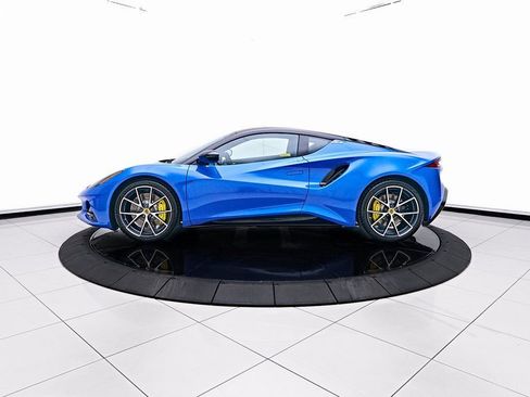 Used 2025 Lotus Emira image 10