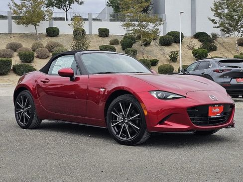 New 2025 MAZDA MX-5 Miata Grand Touring w/ Weather Package image 3