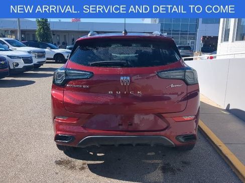 Certified 2024 Buick Encore GX Avenir w/ Avenir Convenience Package FWD image 6