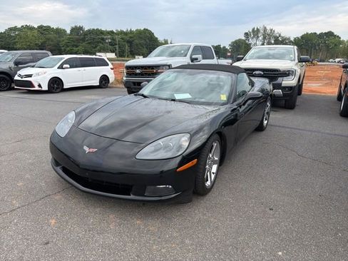 Used 2007 Chevrolet Corvette Convertible w/ Preferred Equipment Group RWD image 1