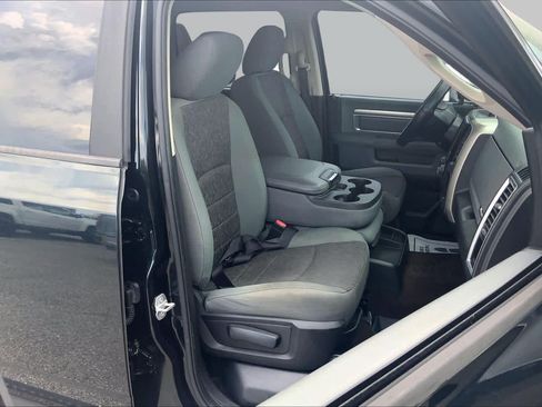 Used 2016 RAM 1500 Big Horn RWD image 9