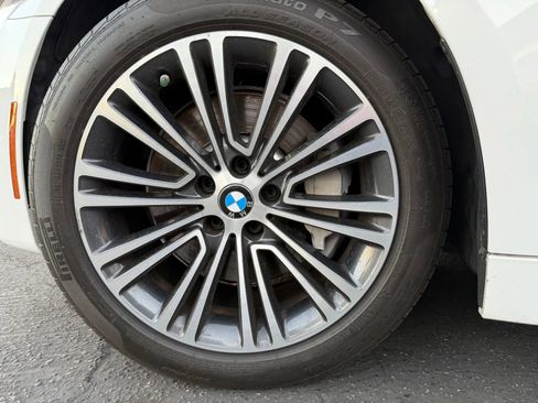 Used 2017 BMW 530i RWD image 48