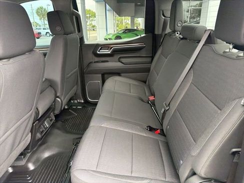 Used 2023 Chevrolet Silverado 1500 RST AWD/4WD image 7