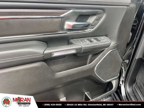 Used 2025 RAM 1500 Laramie AWD/4WD image 15