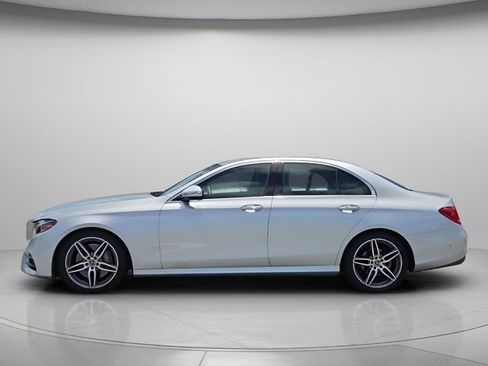 Used 2018 Mercedes-Benz E 300 image 3