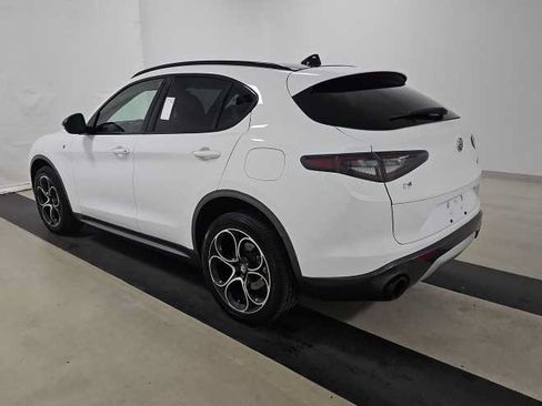 Used 2024 Alfa Romeo Stelvio Ti AWD/4WD image 4