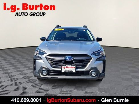 Certified 2024 Subaru Outback Premium AWD/4WD image 2
