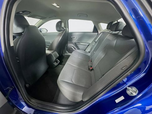 Used 2025 Kia K4 LXS image 26