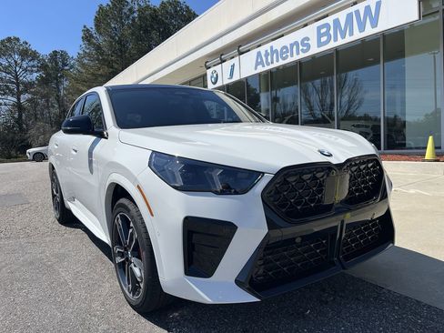 New 2026 BMW X2 xDrive28i w/ Technology Package image 1