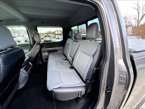 Used 2023 Ford F150 Lariat w/ Max Trailer Tow Package image 15