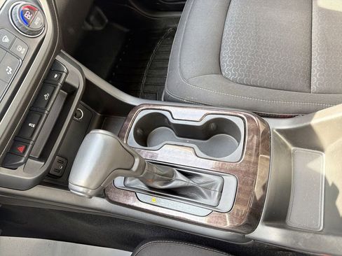 Used 2019 GMC Canyon SLE image 27