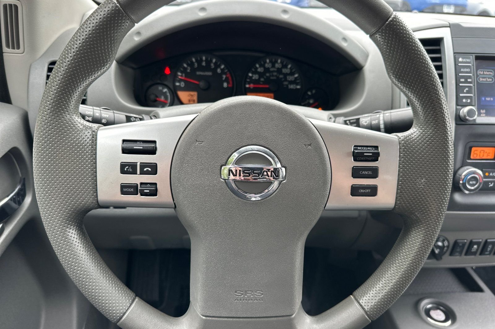 Used 2020 Nissan Frontier SV AWD/4WD image 24
