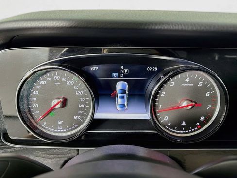 Used 2017 Mercedes-Benz E 300 image 17