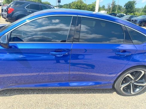 Used 2022 Honda Accord Sport image 6