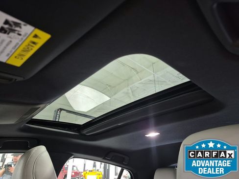 Used 2022 MAZDA MAZDA3 s FWD image 18