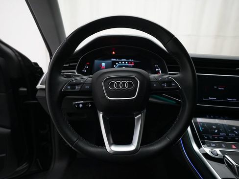 Used 2023 Audi Q8 Premium Plus AWD/4WD image 4