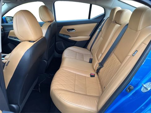 Used 2020 Nissan Sentra SV w/ SV Premium Package image 13