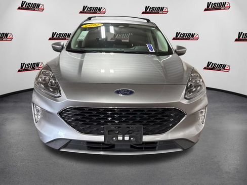 Used 2022 Ford Escape Titanium AWD/4WD image 2