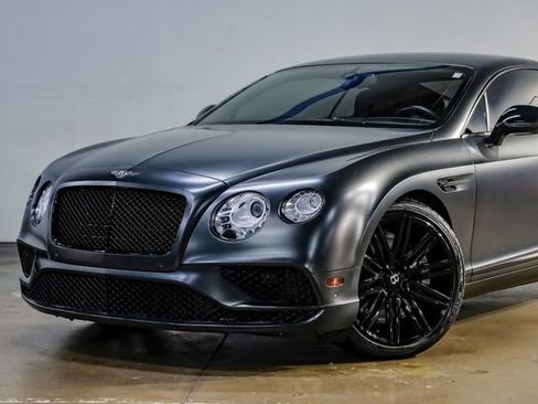 Used 2016 Bentley Continental GT image 8