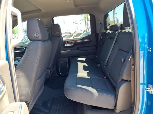 Used 2022 GMC Sierra 1500 Elevation image 16