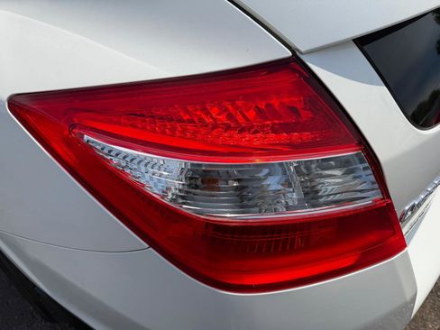 Used 2012 Honda Crosstour EX-L image 12