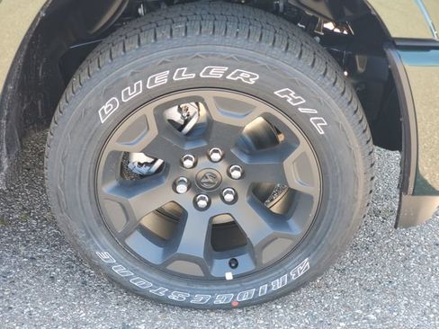 New 2026 RAM 1500 Big Horn AWD/4WD image 5