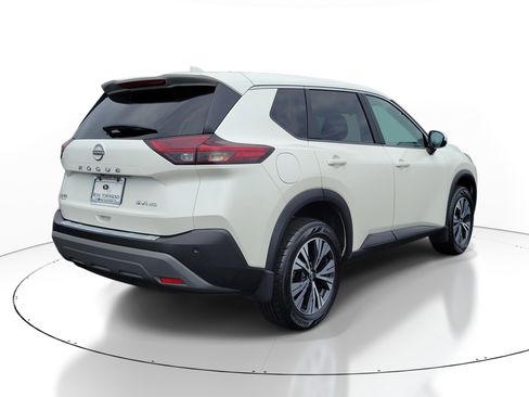 Certified 2023 Nissan Rogue SV AWD/4WD image 4