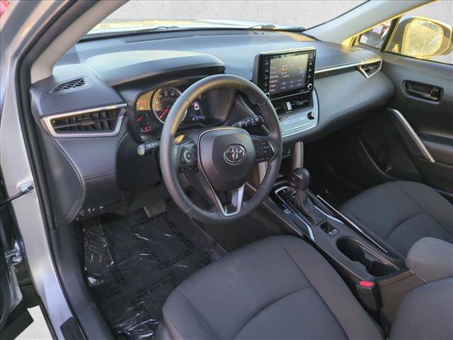 Certified 2022 Toyota Corolla Cross LE w/ Moonroof Package AWD/4WD image 10