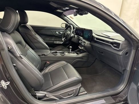 Used 2024 Ford Mustang GT Premium RWD image 11